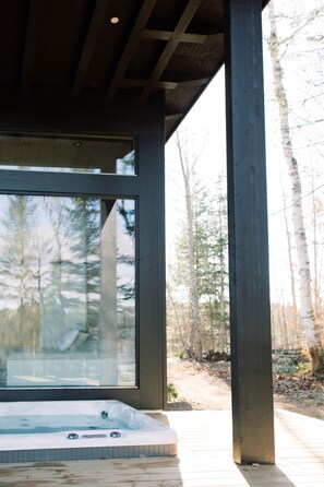 Terrace/patio - Bellevue Cottage, ON (North Frontenac)