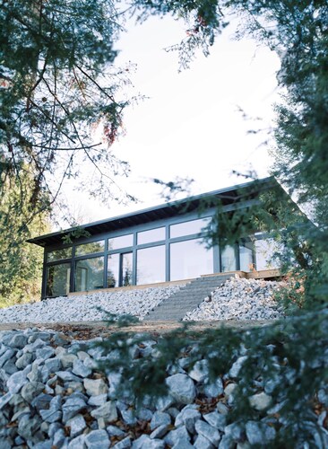 Bellevue Cottage, ON