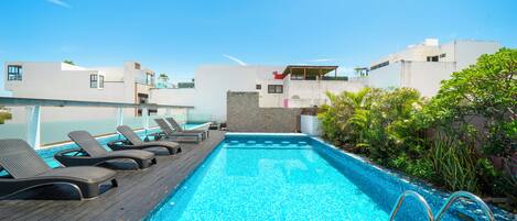 Piscine extérieure