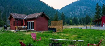 The Farmhouse at Deadman Acres