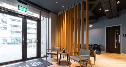 Apex Executive Apartments - The Hunt