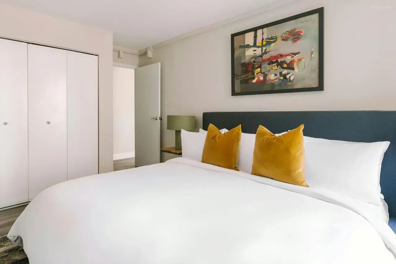 Standard Apartment, 2 Bedrooms | Iron/ironing board, free WiFi