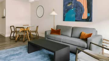Standard Apartment, 1 Bedroom | Iron/ironing board, free WiFi
