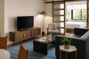 Standard Apartment, 2 Bedrooms, Kitchen | Living area