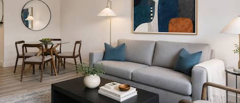 Standard Apartment, 1 Bedroom | Living area