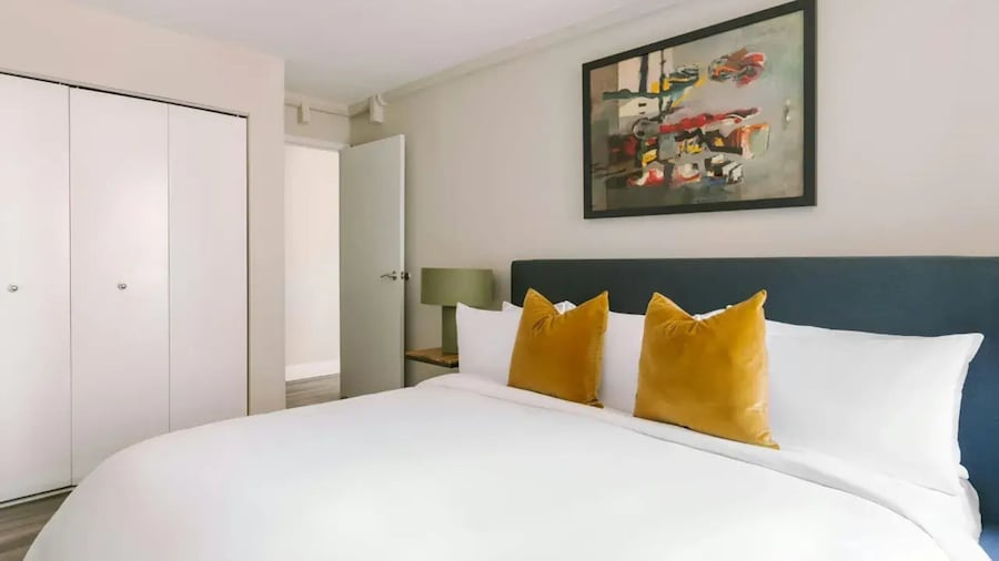 Global Luxury Suites at Georgetown