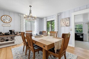 Dining - Upscale Golf Home Sleeps 7 Hot Springs Village (Hot Springs)