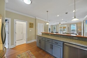 Interior - Sugar Sand Bungalow - Walk to Beach! (Santa Rosa Beach)