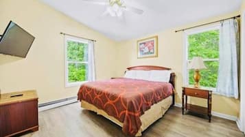 Suite, Balcony, Pool View | Free WiFi