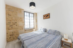 Room - Le Gite du Cèdre - MONTAMISE (MONTAMISE)