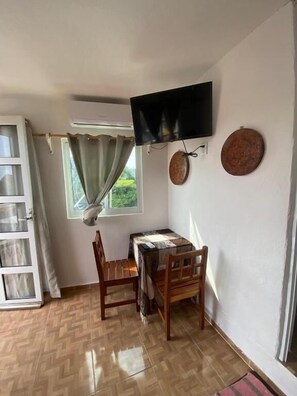 Kamar Double Klasik | Tempat makan