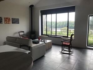 Living area - Gîte de Villodier - VIGEANT (LE) (VIGEANT (LE))
