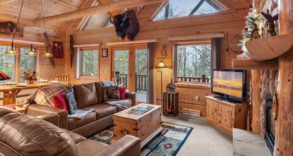 Rustic Ridge Cabin 104 - Private Woodland Retreat near Devil's Lake State Park