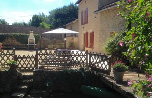Terrace/patio - Le Moulin de Preuillé (VALENCE EN POITOU)