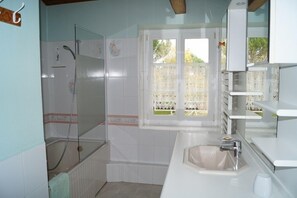 Shower - La Malinerie - ASLONNES (ASLONNES)