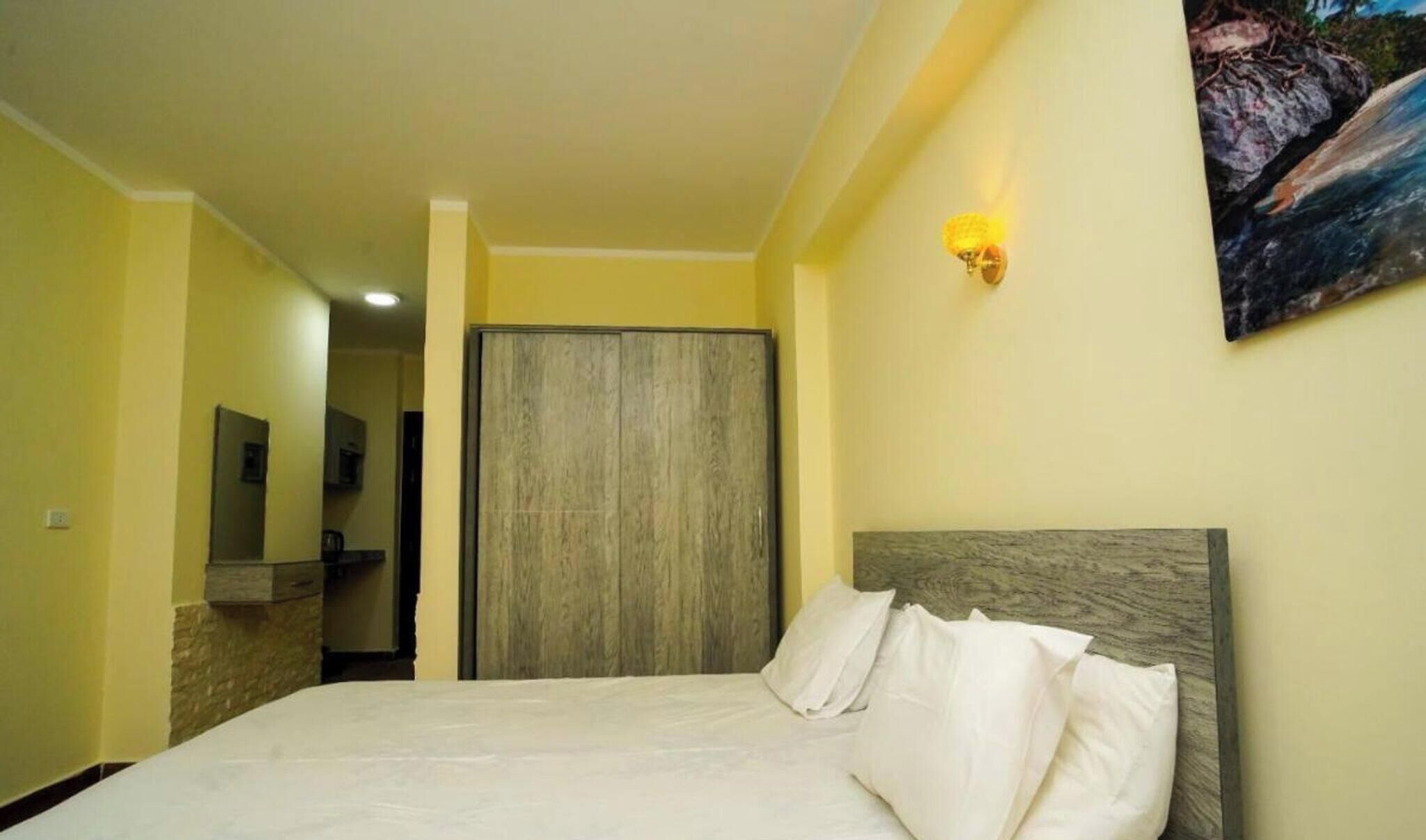 1 bedroom
