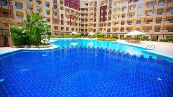 Room, 1 Bedroom, Accessible, Smoking | Pool