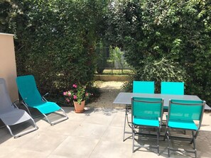 Outdoor dining - Le Loft 2 - VOUNEUIL SOUS BIARD (VOUNEUIL SOUS BIARD)