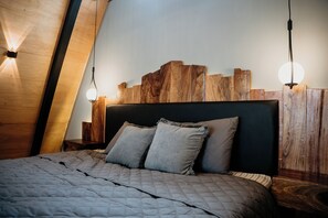 Tabla de planchar con plancha, wifi y ropa de cama 