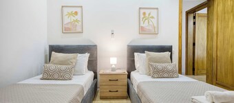 Fort Chambray 2BDR Apartment with Communal Pool