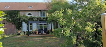 Le Pireau - Stable - VOUNEUIL-SUR-VIENNE
