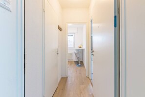 Interior - The Signature Blu Lakefront (Lausanne)