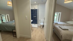 Room - Vrbo Property (MARCAY)