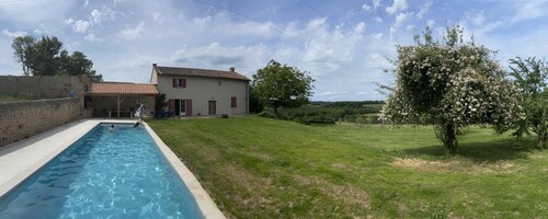 Les plébins - SAULGE - Gîte