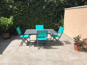 Outdoor dining - Le Loft 1 - VOUNEUIL SOUS BIARD (VOUNEUIL SOUS BIARD)
