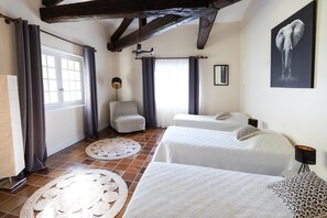 Room - La Cartonnerie - MIGNE AUXANCES (MIGNE AUXANCES)
