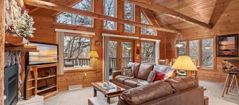 Rustic Ridge Cabin 103 - Private Woodland Retreat near Devil's Lake State Park