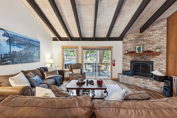 House (3 Bedrooms) | Interior