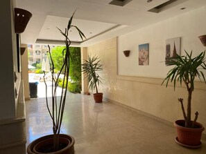 Room, 1 Bedroom, Accessible, Smoking | Interior
