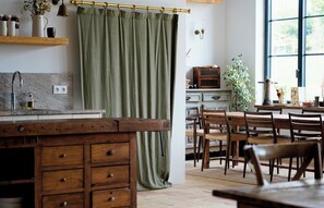 Dining - Luxury Private Estate in Gascony | Heated Pool, Spa, Air Conditioning, Sleeps 14 (Saint-Mézard)