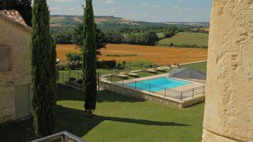 Piscine extérieure, piscine chauffée