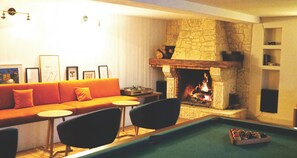 Spielezimmer