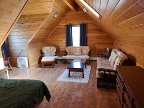 6 quartos, ferros/tábuas de passar roupa, Wi-Fi de cortesia