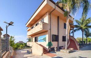 Exterior - 2nd Apartment of 6 in Residence with Private Pool in San Nicolò di Ricadi (San Nicolò)