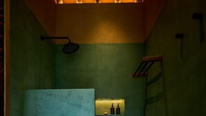 Deluxe Double or Twin Room, Balcony, Garden View | Bathroom - Dos Aguas Lodge (Rincón del Mar)