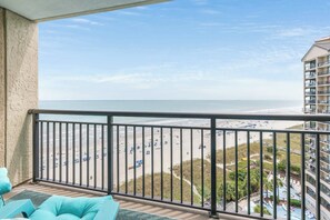 Property grounds - Amazing 1Bedroom Unit with Amazing Oceanfront View (North Myrtle Beach)