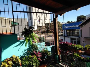 Basic Double Room, Garden View | Property grounds - HOTEL TRIANON (SAN JOSE)