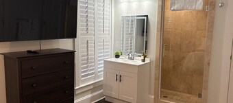 Downtown Southern Pines - The Jefferson Inn - Petite Queen Room