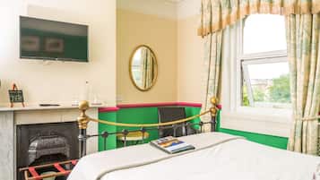 Desk, free WiFi, bed sheets