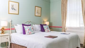 Bureau, Wi-Fi gratuit, draps fournis
