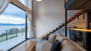 Apartamento, 1 cama de matrimonio grande, vistas al canal | Detalle del interior