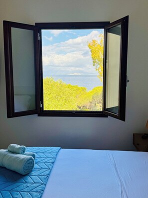 1 habitación, tabla de planchar con plancha, wifi gratis y ropa de cama 