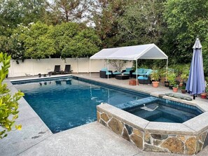 Pool - Luxury Private Poolside Suite (Napa)
