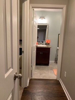 Bathroom - Stylish 3BR Home w 2BA Big Savings at 28 plus days (Baytown)