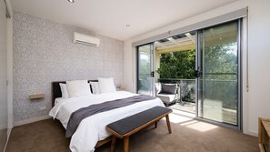 Room - Tides Edge in Capel Sound (Capel Sound)