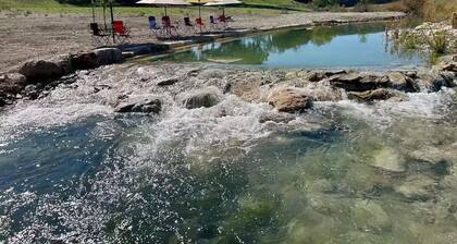 Hill Country Family & Pickleball Retreat